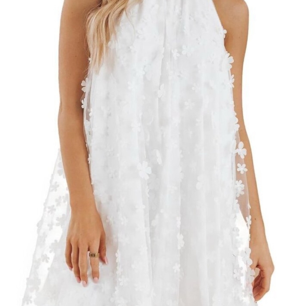 Elegant White Floral Women's Formal Dress